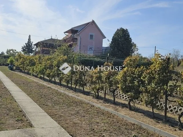 Eladó ház Tápiószecső 270 nm