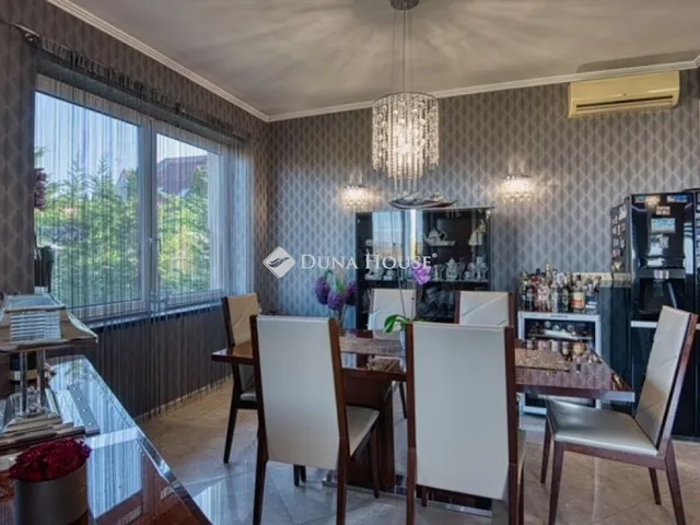 Eladó ház Veresegyház 350 nm