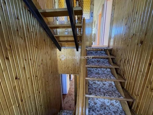 Eladó ház Dabas 240 nm