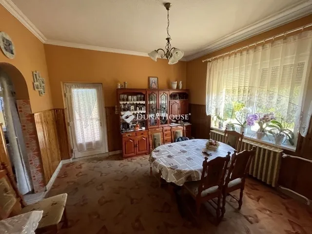 Eladó ház Dabas 240 nm