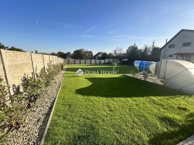 Eladó lakás Dabas 84 nm