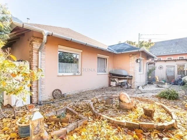 Eladó ház Üllő 150 nm