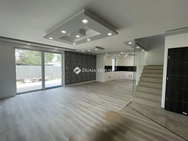 Eladó ház Vecsés 163 nm