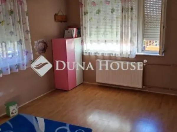 Eladó ház Isaszeg 161 nm