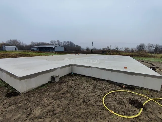 Eladó ház Albertirsa 132 nm