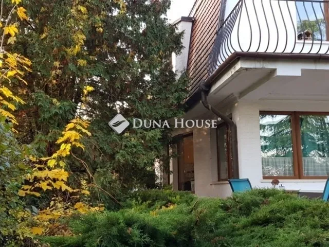 Eladó ház Budapest III. kerület 270 nm