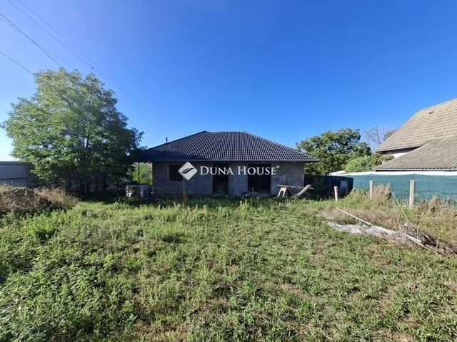 Eladó ház Isaszeg 95 nm