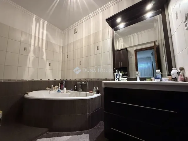 Eladó ház Sülysáp 232 nm