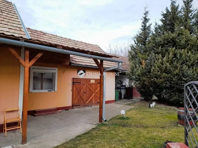 Eladó ház Tóalmás 100 nm