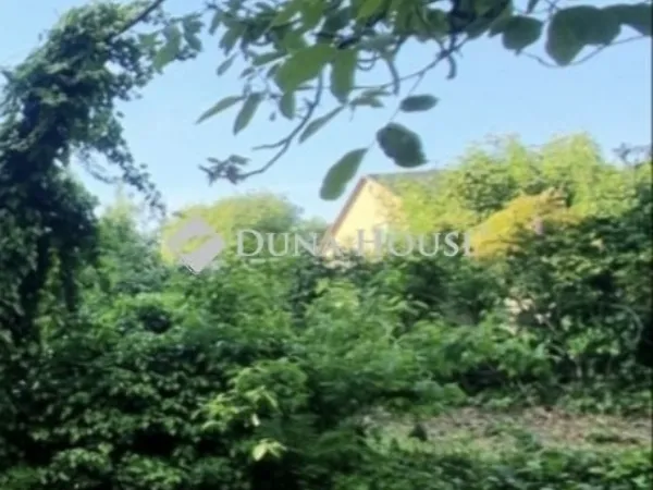 Eladó telek Budapest XVII. kerület 400 nm