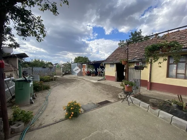 Eladó ház Zsámbok 75 nm