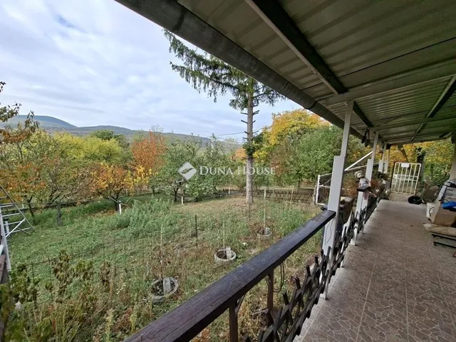 Eladó üdülő és hétvégi ház Pomáz 43 nm