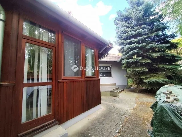 Eladó ház Péteri 263 nm