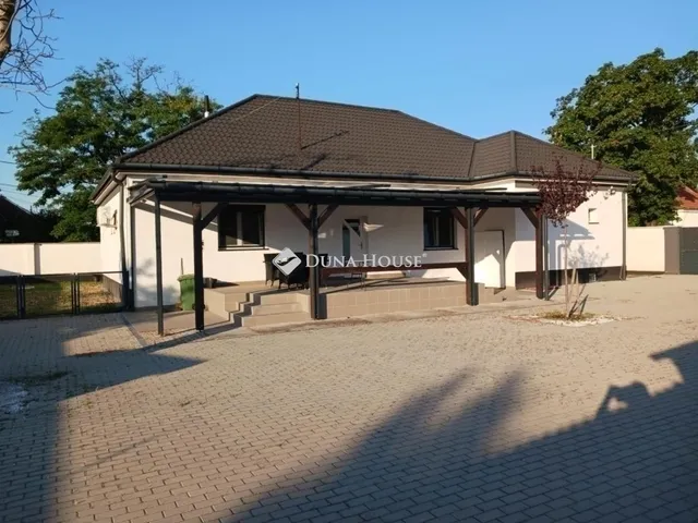 Eladó ház Budapest XVII. kerület 150 nm