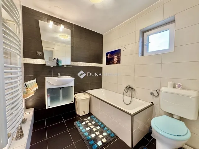 Eladó ház Üllő 89 nm