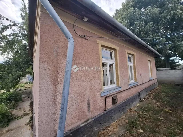 Eladó ház Szentmártonkáta 67 nm
