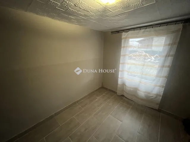 Eladó ház Albertirsa 30 nm