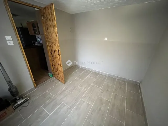 Eladó ház Albertirsa 30 nm