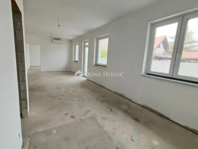 Eladó ház Monor 97 nm