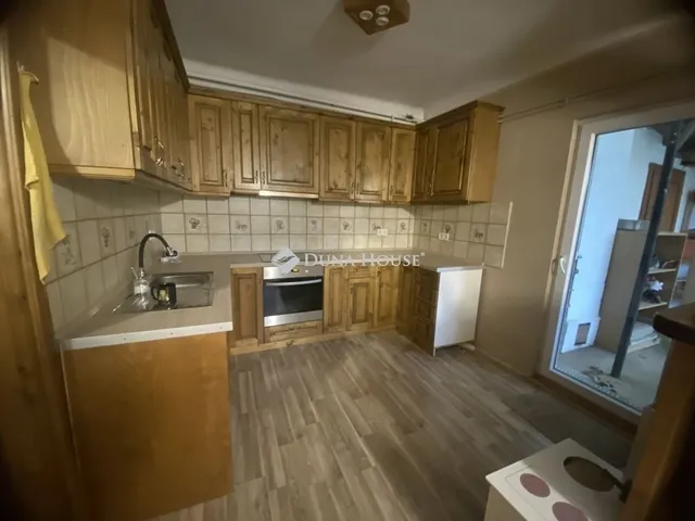 Eladó ház Isaszeg 161 nm