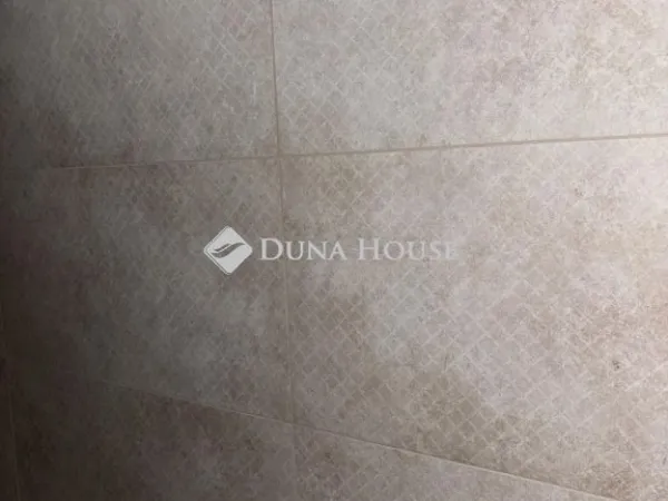 Eladó ház Cegléd 65 nm