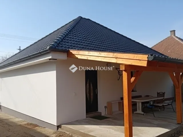 Eladó ház Maglód 73 nm