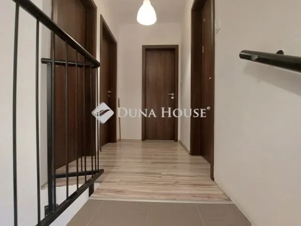 Eladó ház Pécel 80 nm