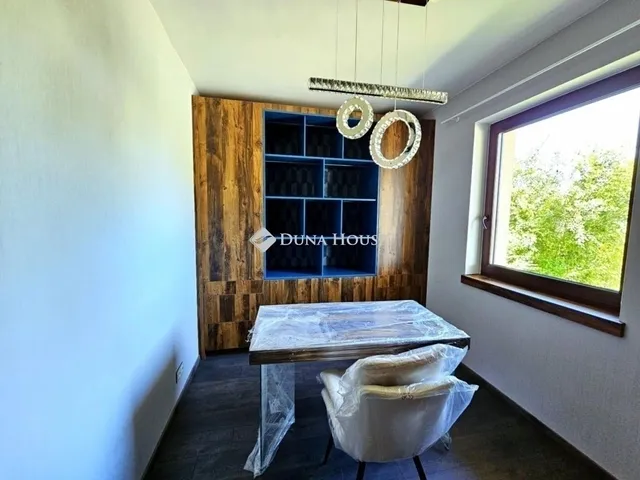 Eladó ház Alsónémedi 259 nm