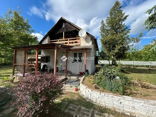 Eladó ház Monor 52 nm