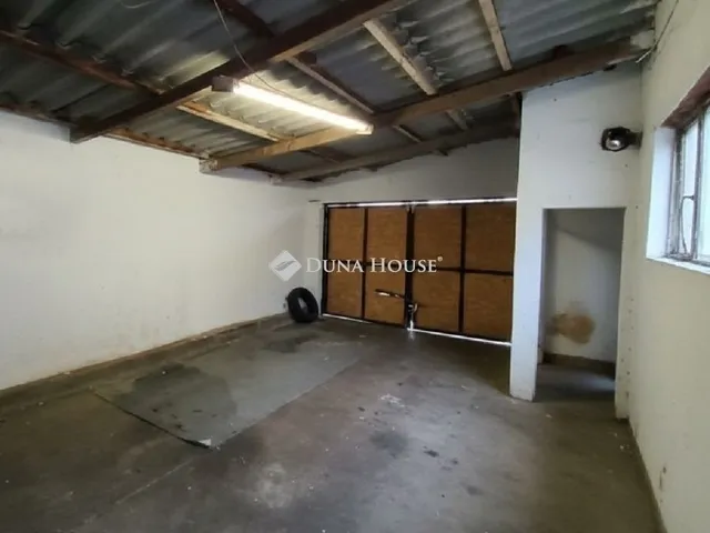 Eladó ház Üllő 161 nm