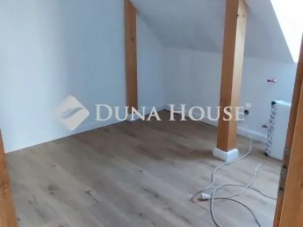 Eladó ház Isaszeg 161 nm