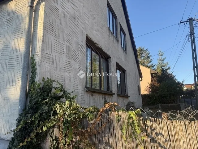 Eladó ház Pécel 150 nm