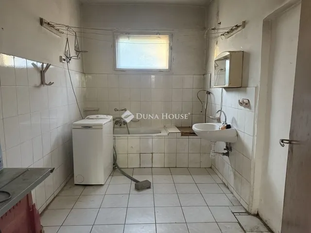 Eladó ház Pécel 150 nm