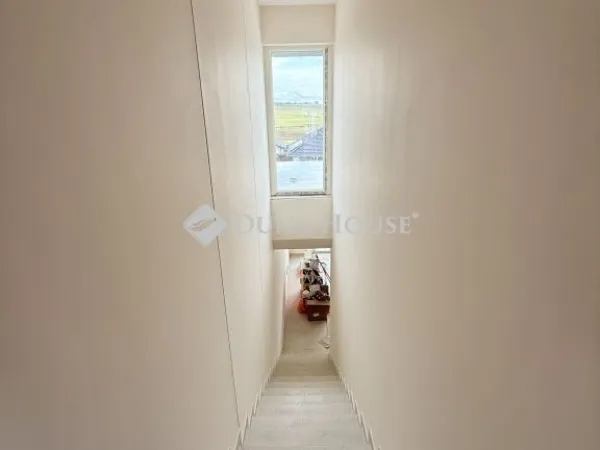 Eladó ház Pécel 166 nm