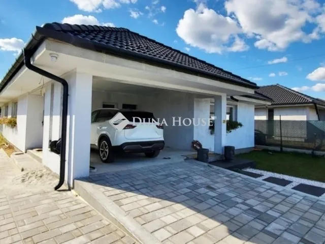 Eladó ház Hévízgyörk 220 nm