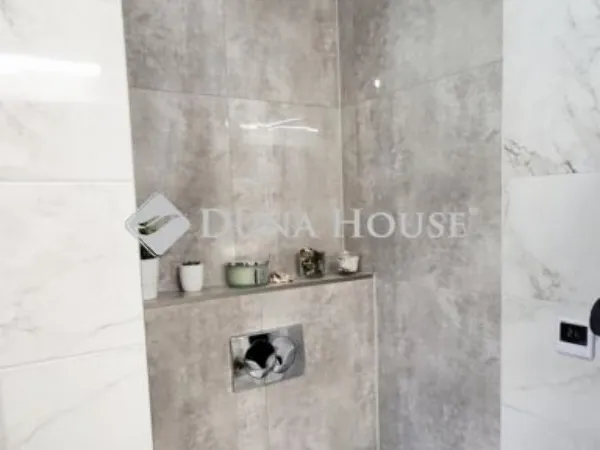 Eladó ház Hévízgyörk 220 nm