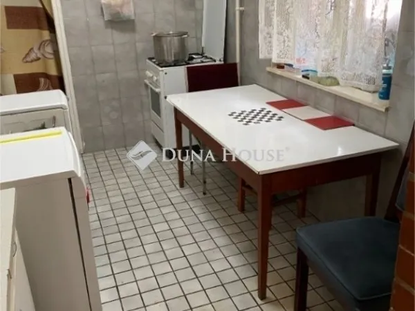 Eladó ház Galgahévíz 100 nm