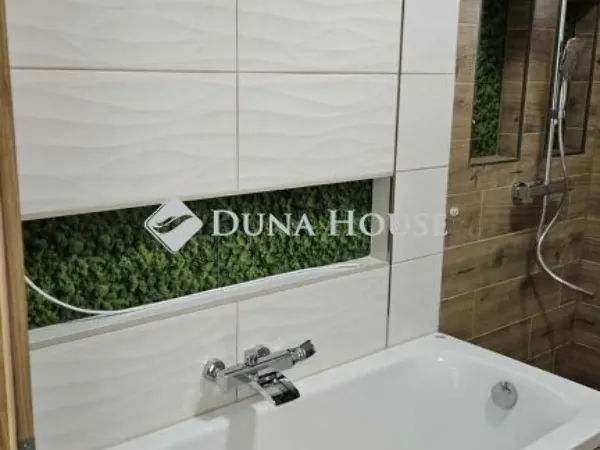 Eladó ház Vasad 114 nm