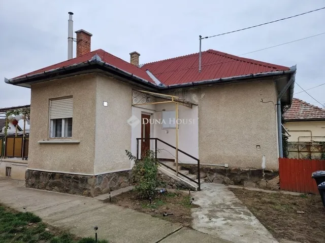 Eladó ház Monor 51 nm