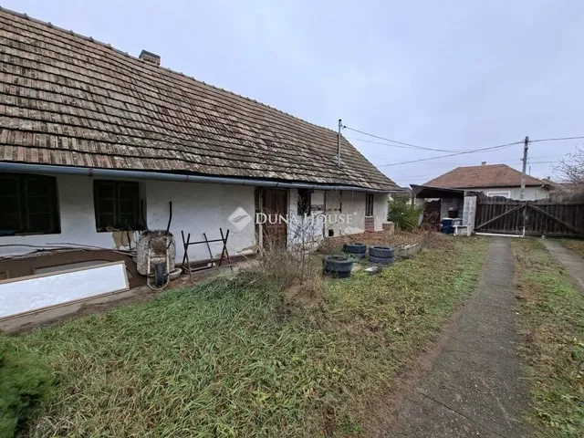 Eladó ház Tápiószecső 354 nm