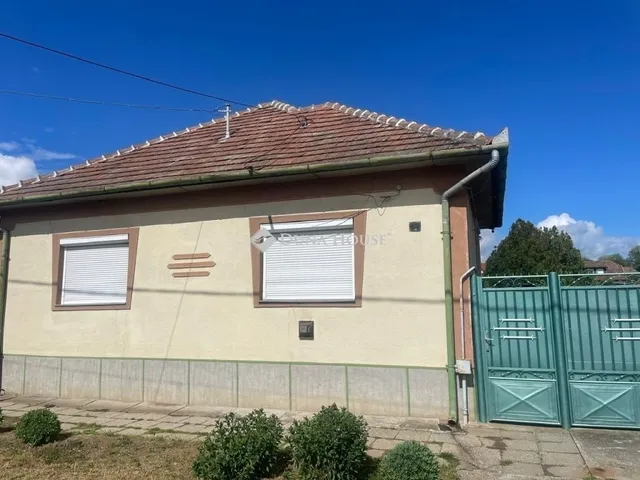 Eladó ház Bag 80 nm
