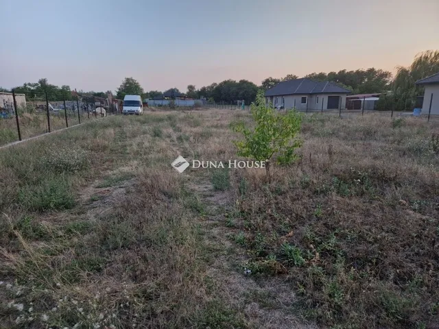 Eladó telek Csévharaszt 1621 nm