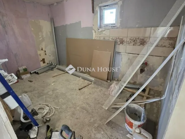 Eladó ház Tápióbicske 74 nm