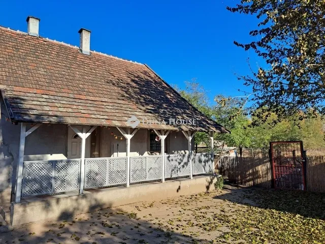 Eladó ház Tápiószentmárton 110 nm