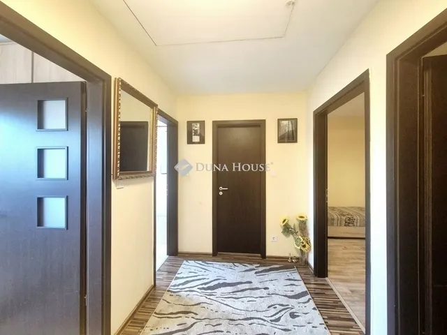 Eladó ház Üllő 145 nm