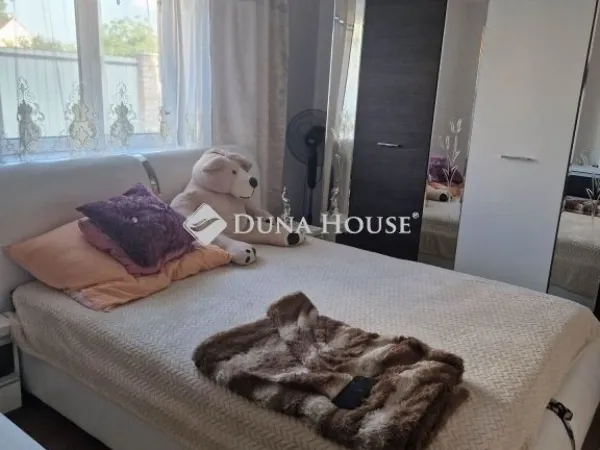 Eladó ház Aszód 166 nm