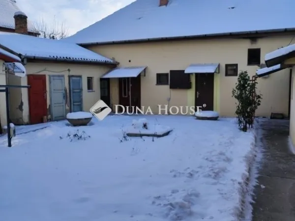 Eladó lakás Budapest XVII. kerület 27 nm