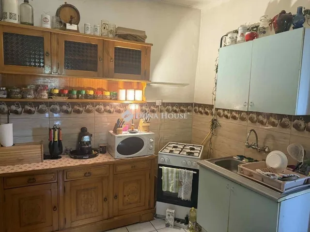 Eladó ház Szentlőrinckáta 75 nm