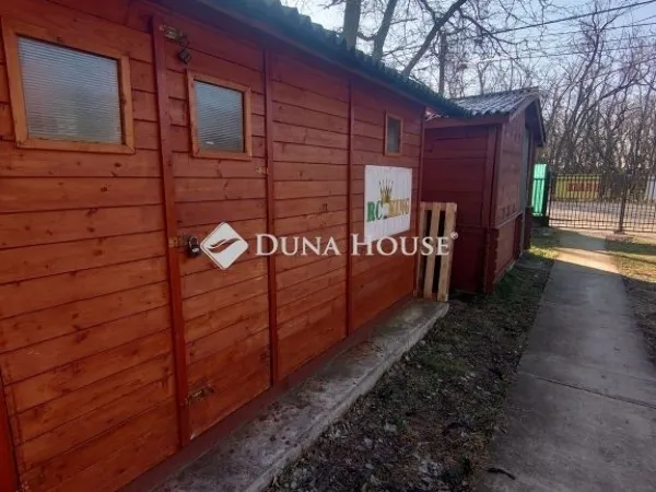 Eladó kereskedelmi és ipari ingatlan Budapest XVII. kerület 1740 nm