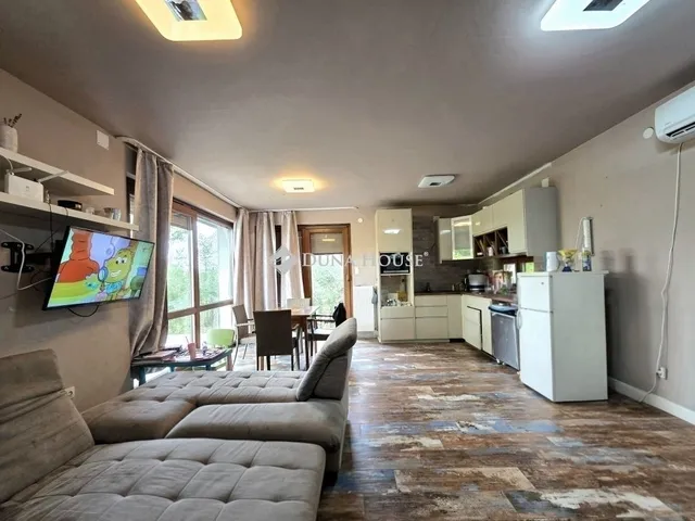 Eladó üdülő és hétvégi ház Isaszeg 101 nm